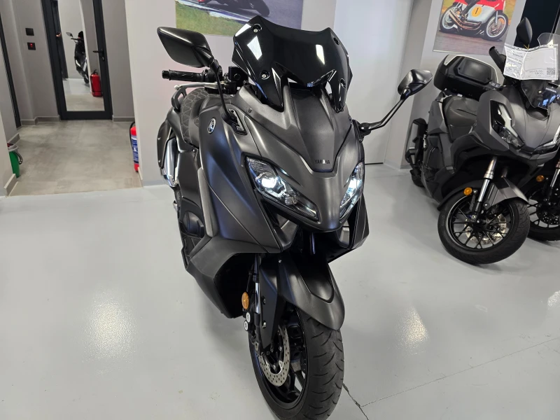 Yamaha T-max 560ie, ABS-TCS, Keyless!, снимка 10 - Мотоциклети и мототехника - 52934207
