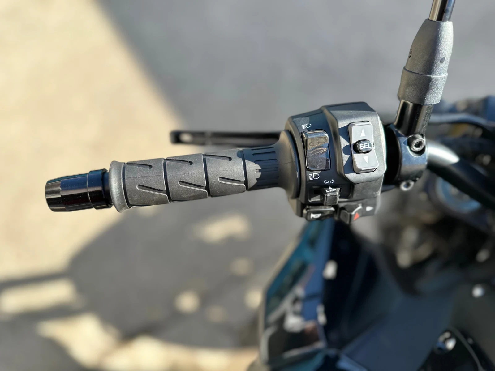 Kawasaki Z 900R    03.2028 | Mobile.bg   12