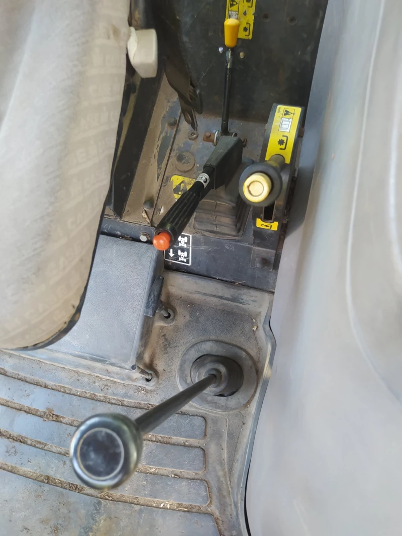 Трактор CASE IH JX95, снимка 5 - Селскостопанска техника - 52311651