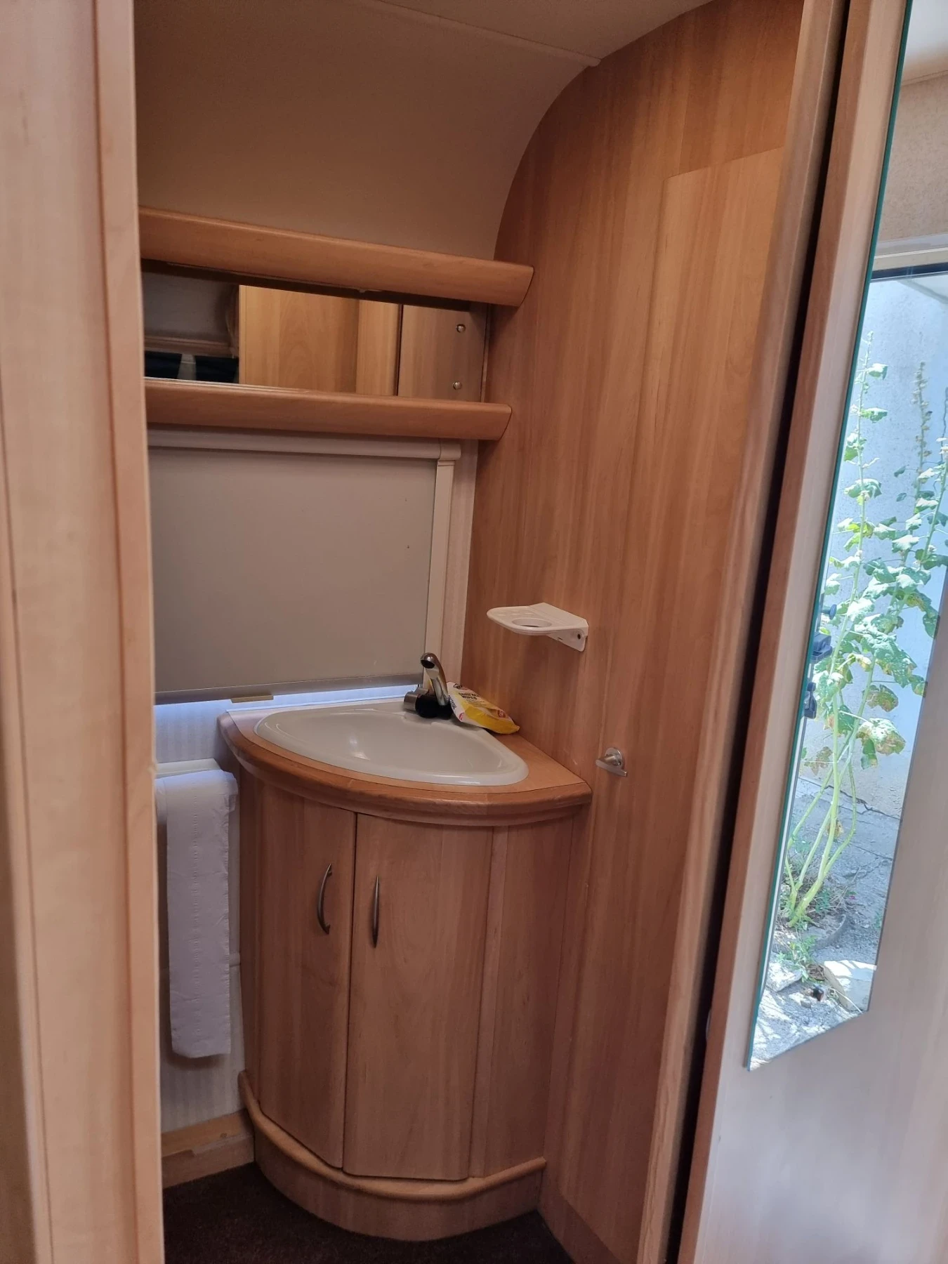 �������� Swift Sterling Europa  | Mobile.bg � ����������� 4