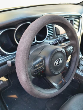 Kia K5, снимка 2