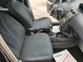 Toyota Yaris 1.3i 153000km, снимка 14