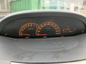 Toyota Yaris 1.3i 153000km, снимка 10