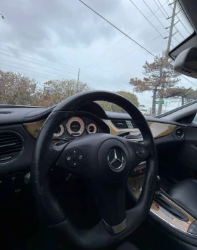 Mercedes-Benz CLS 500 550 * * CARFAX * * АВТО КРЕДИТ * * , снимка 4
