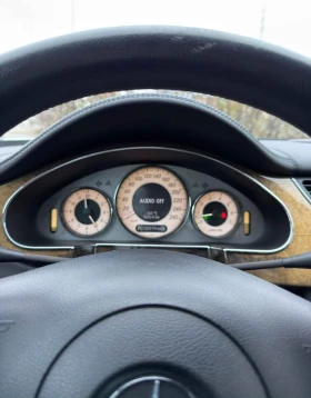 Mercedes-Benz CLS 500 550 * * CARFAX * * АВТО КРЕДИТ * * , снимка 7