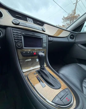 Mercedes-Benz CLS 500 550 * * CARFAX * * АВТО КРЕДИТ * * , снимка 5