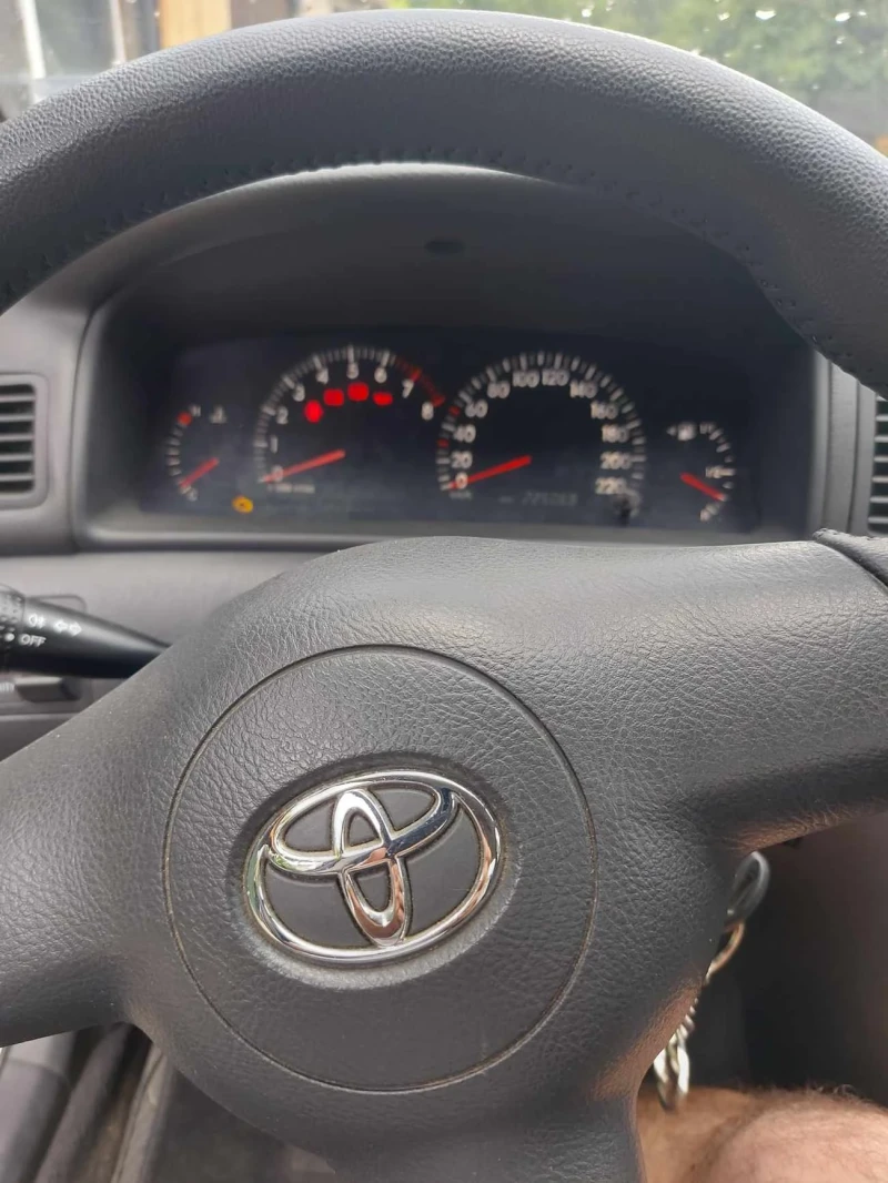 Toyota Corolla 1.4, снимка 11 - Автомобили и джипове - 47330822