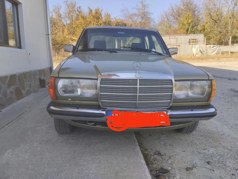 Mercedes-Benz 123, снимка 2 - Автомобили и джипове - 47803294