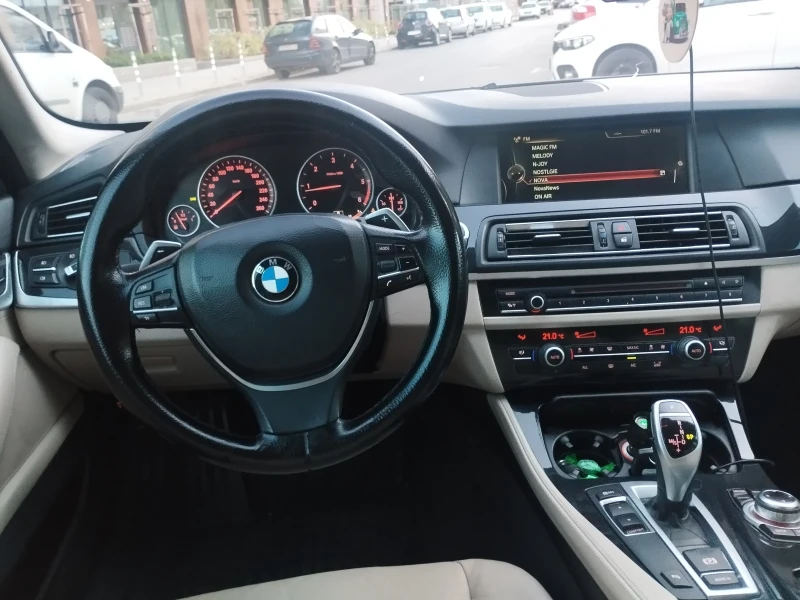 BMW 520 АВТОМАТИК! EURO 5 Навигация!!!, снимка 17 - Автомобили и джипове - 47932998