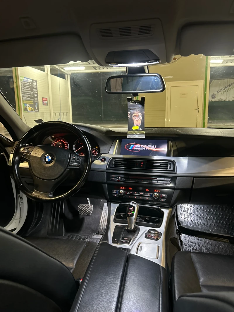 BMW 520 F10, снимка 10 - Автомобили и джипове - 48371462