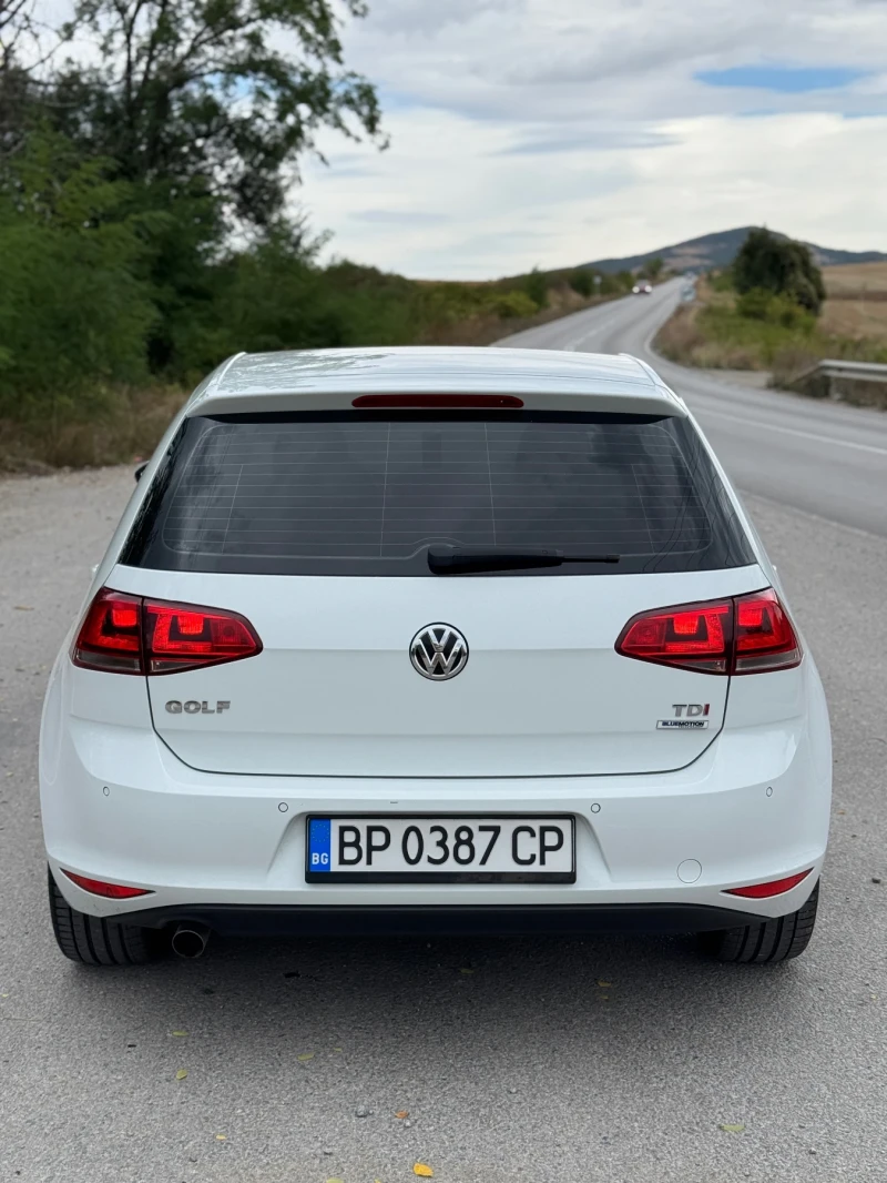 VW Golf 7 HIGHLINE 1.6 110 h.p., снимка 5 - Автомобили и джипове - 52150295