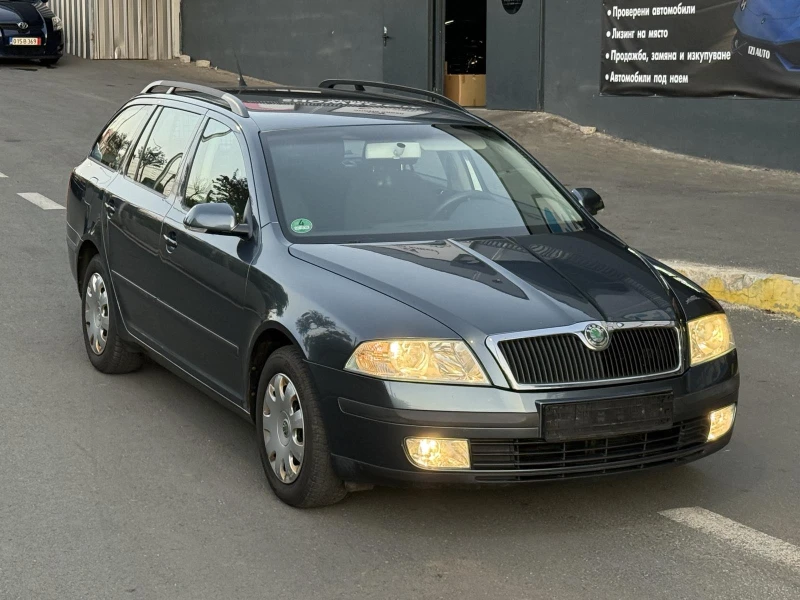 Skoda Octavia 1.6, снимка 2 - Автомобили и джипове - 52470927