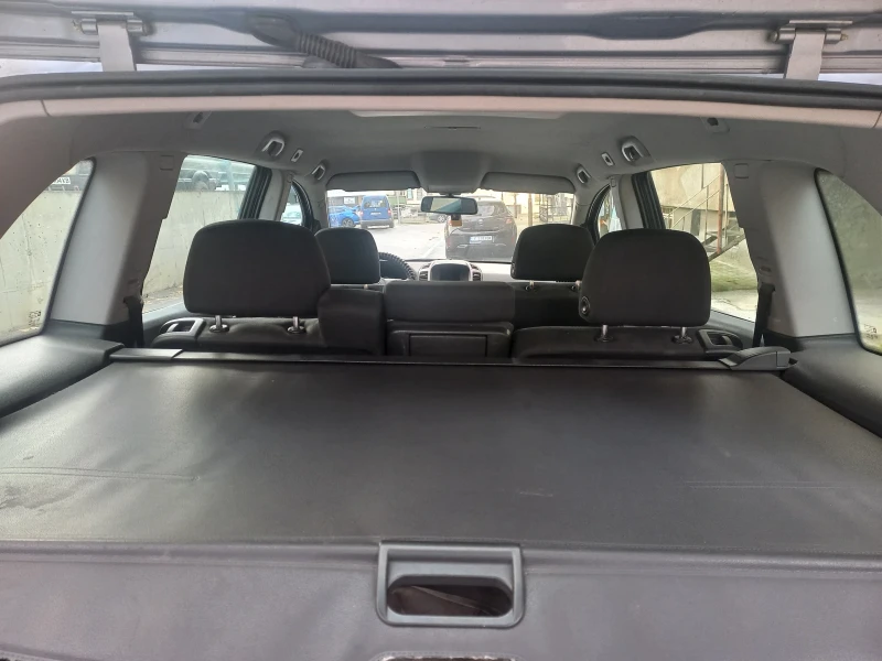 Opel Zafira 1.8 140 hp бензин-газ 7-местен , снимка 9 - Автомобили и джипове - 52553405
