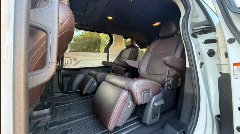 Toyota Sienna Platinum edition, снимка 12 - Автомобили и джипове - 53062141