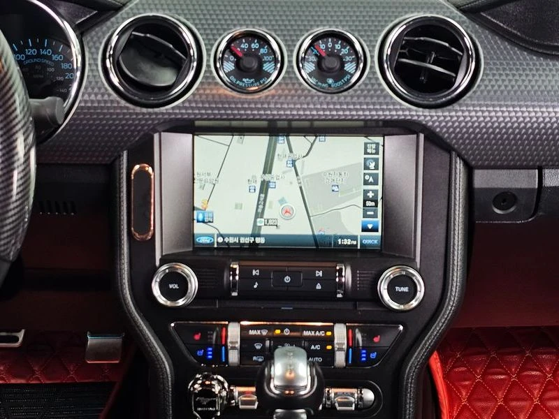 Ford Mustang 2.3 H Automatic, снимка 14 - Автомобили и джипове - 55977741