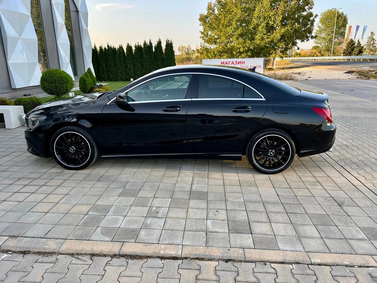 Mercedes-Benz CLA 220 AMG-LED-NAVI-ПЕРА-SIGN-SPORT - изображение 8