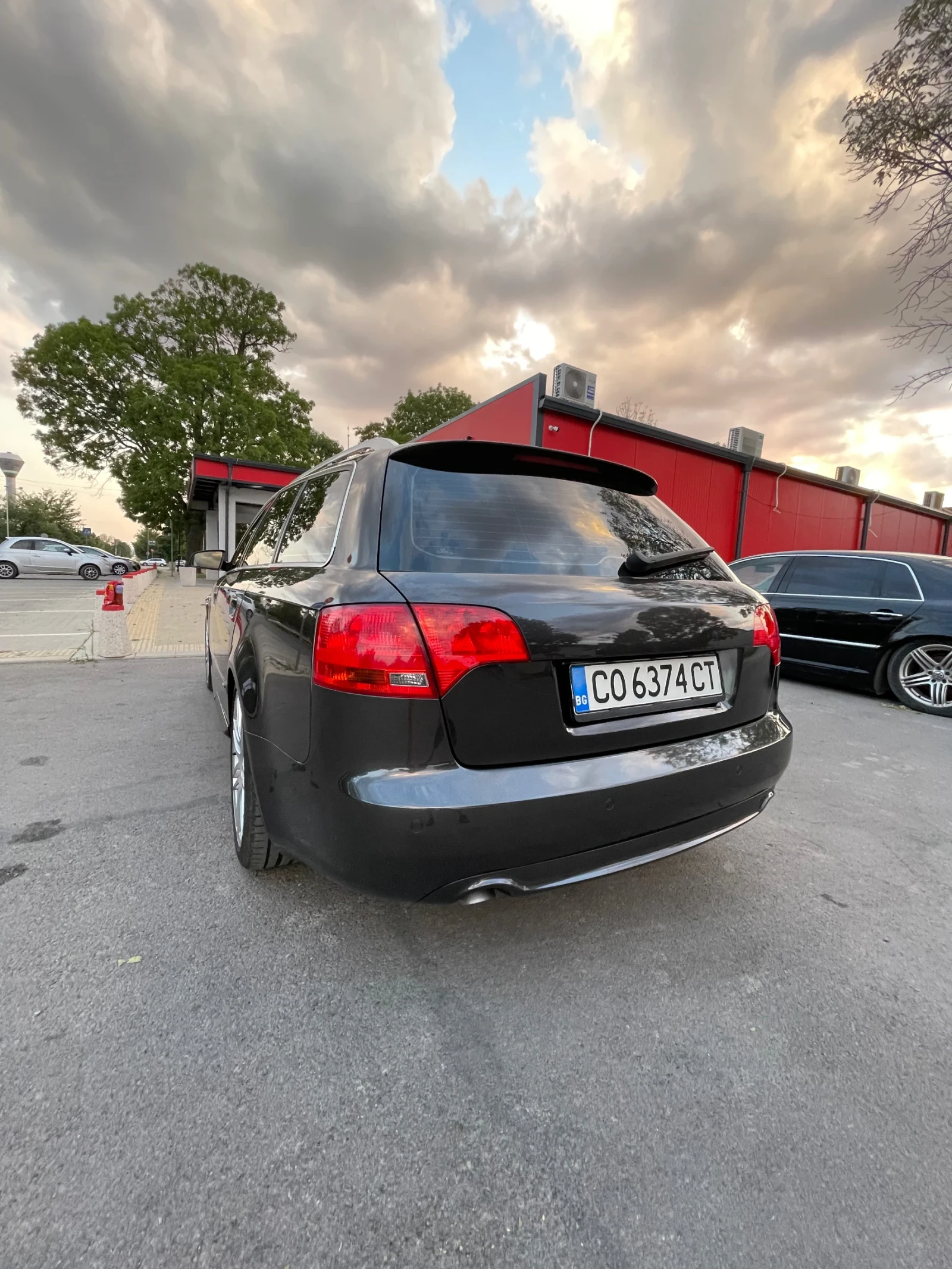 Audi A4  - изображение 5