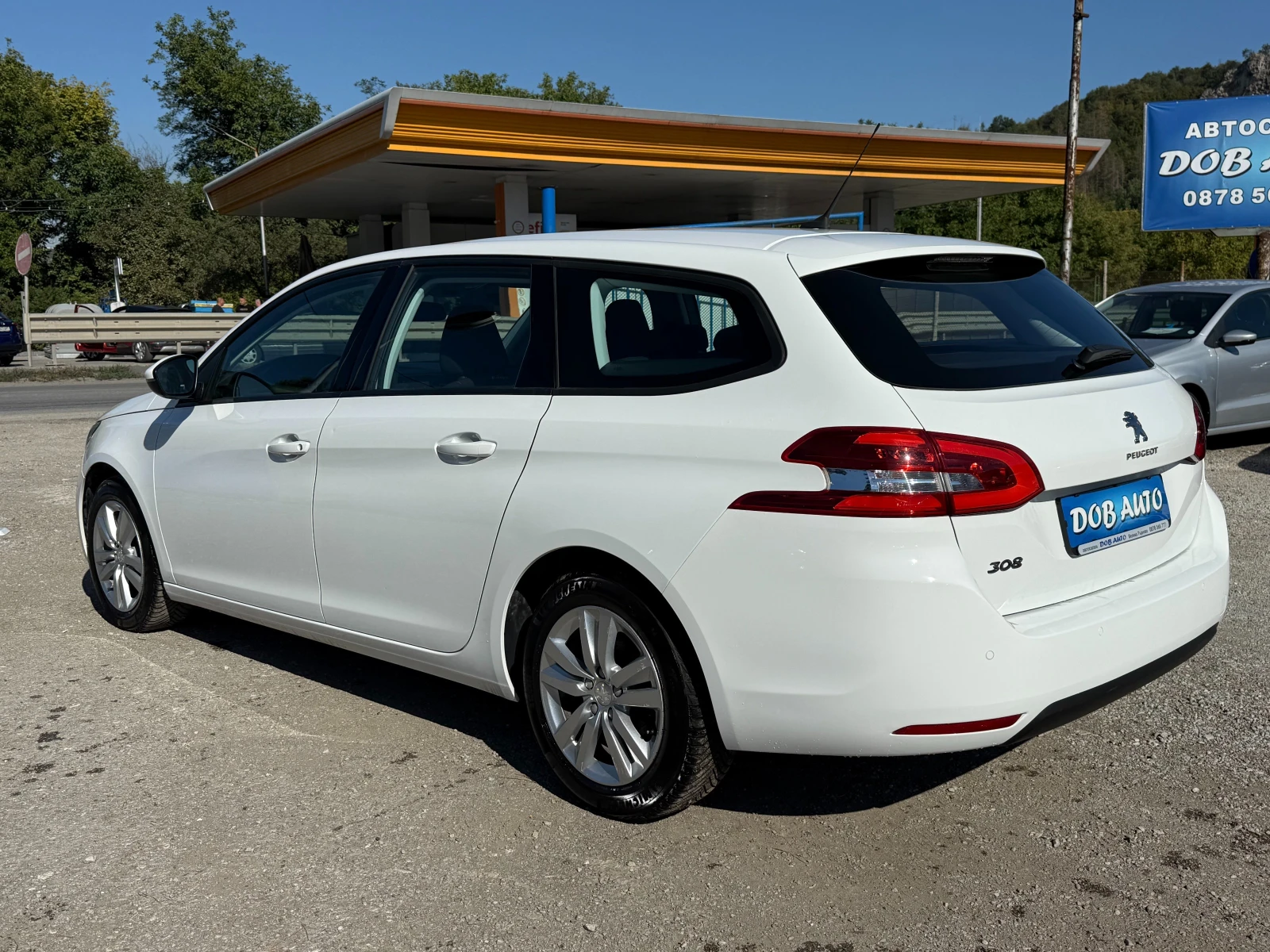 Peugeot 308 1.5BLUEHDI-GT-EAT8(АВТОМАТИК)-КАМЕРА-НАВИГАЦИЯ - изображение 4