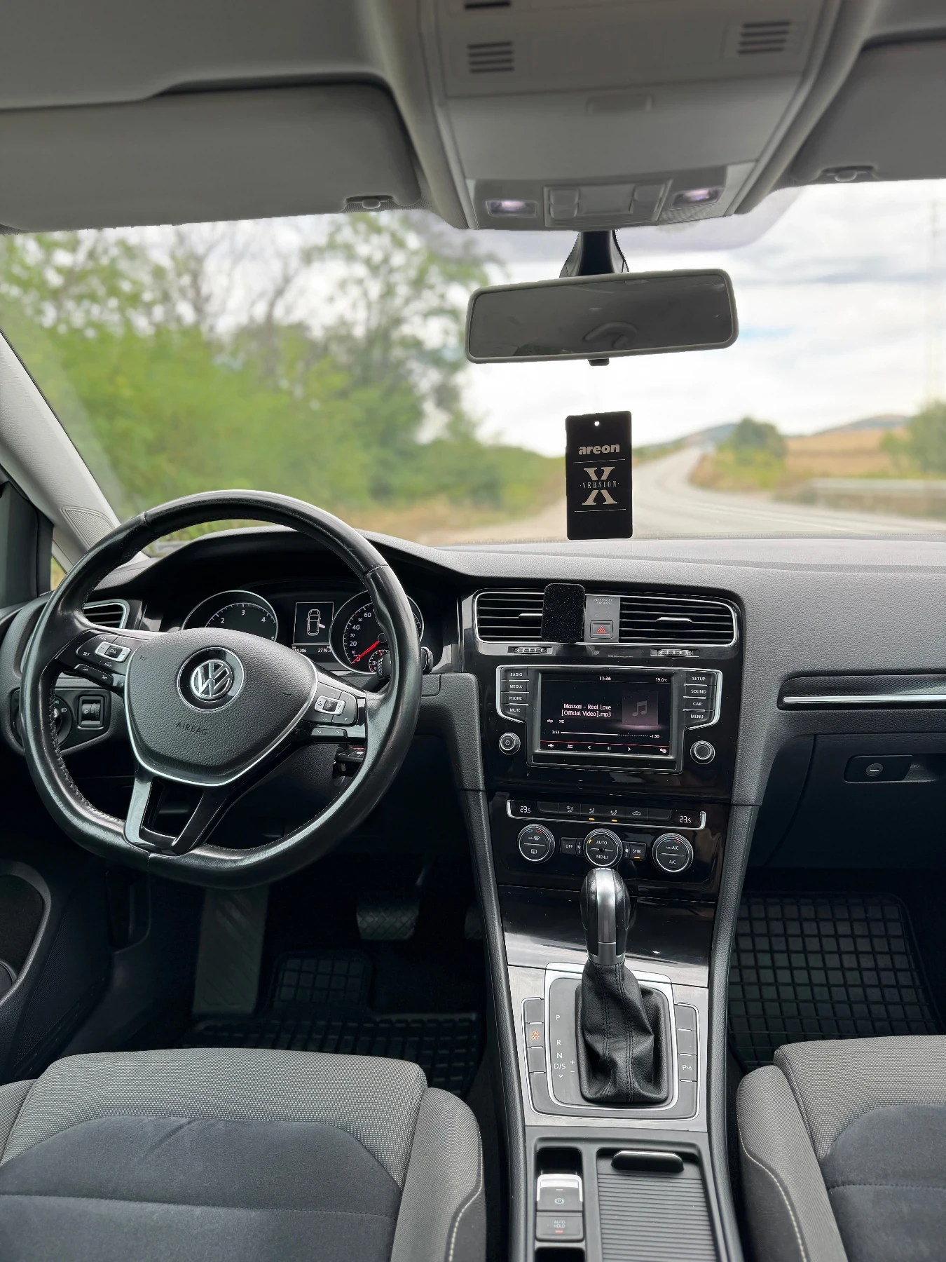 VW Golf 7 HIGHLINE 1.6 110 h.p. | Mobile.bg � ����������� 16