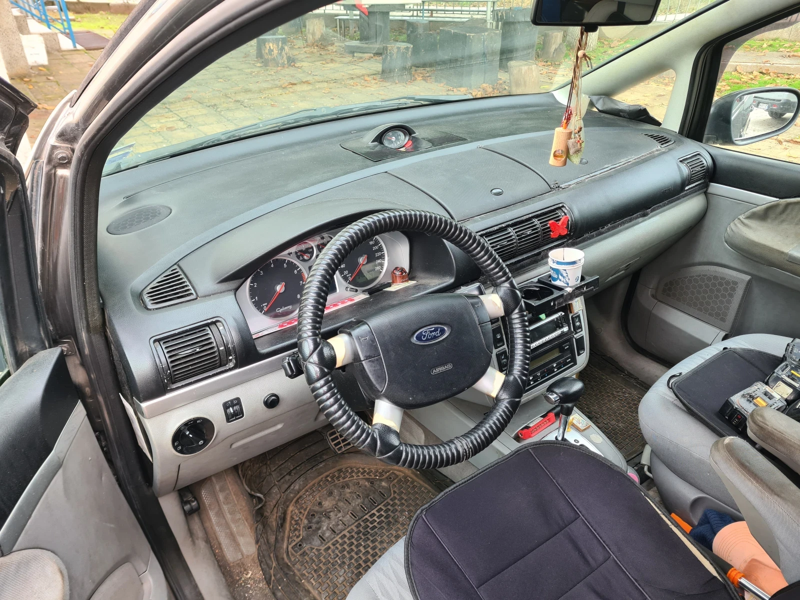 Ford Galaxy 2.3 - изображение 5