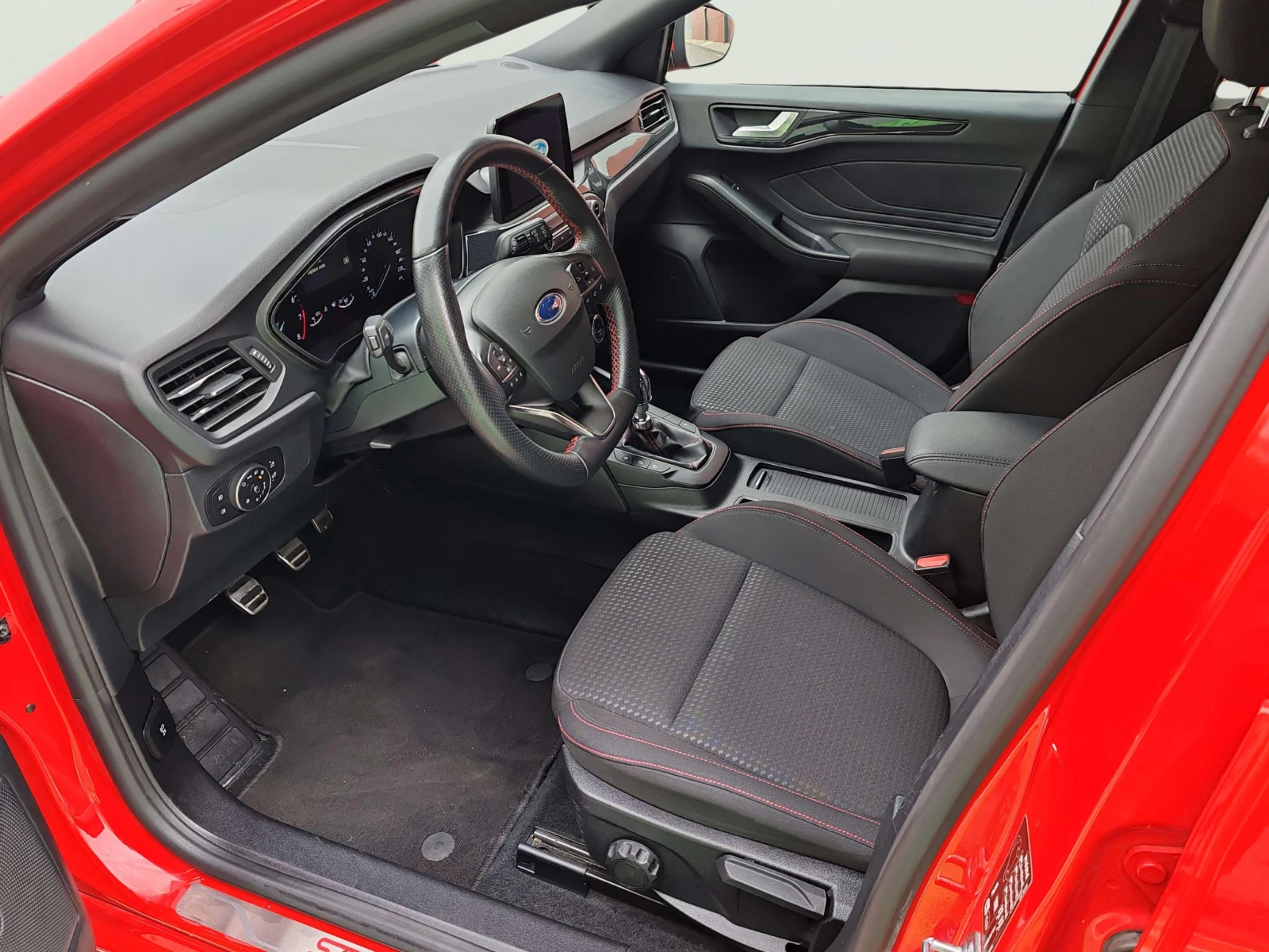 Ford Focus 1.0 EcoBoost - изображение 9