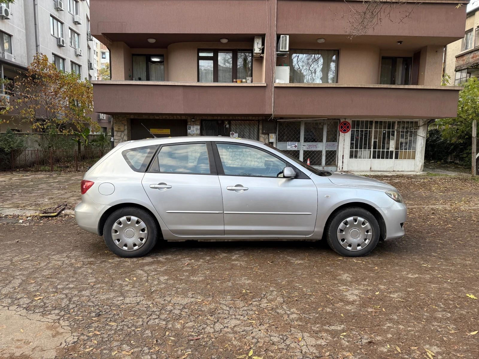 Mazda 3  - изображение 8