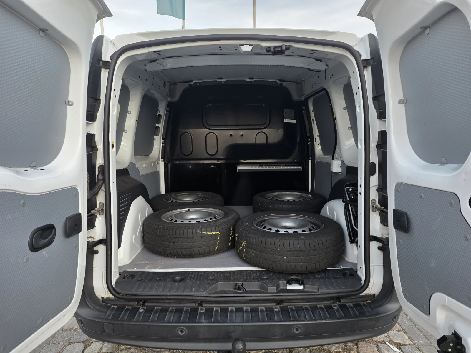 Renault Kangoo VAN dCi 95 | Mobile.bg   16