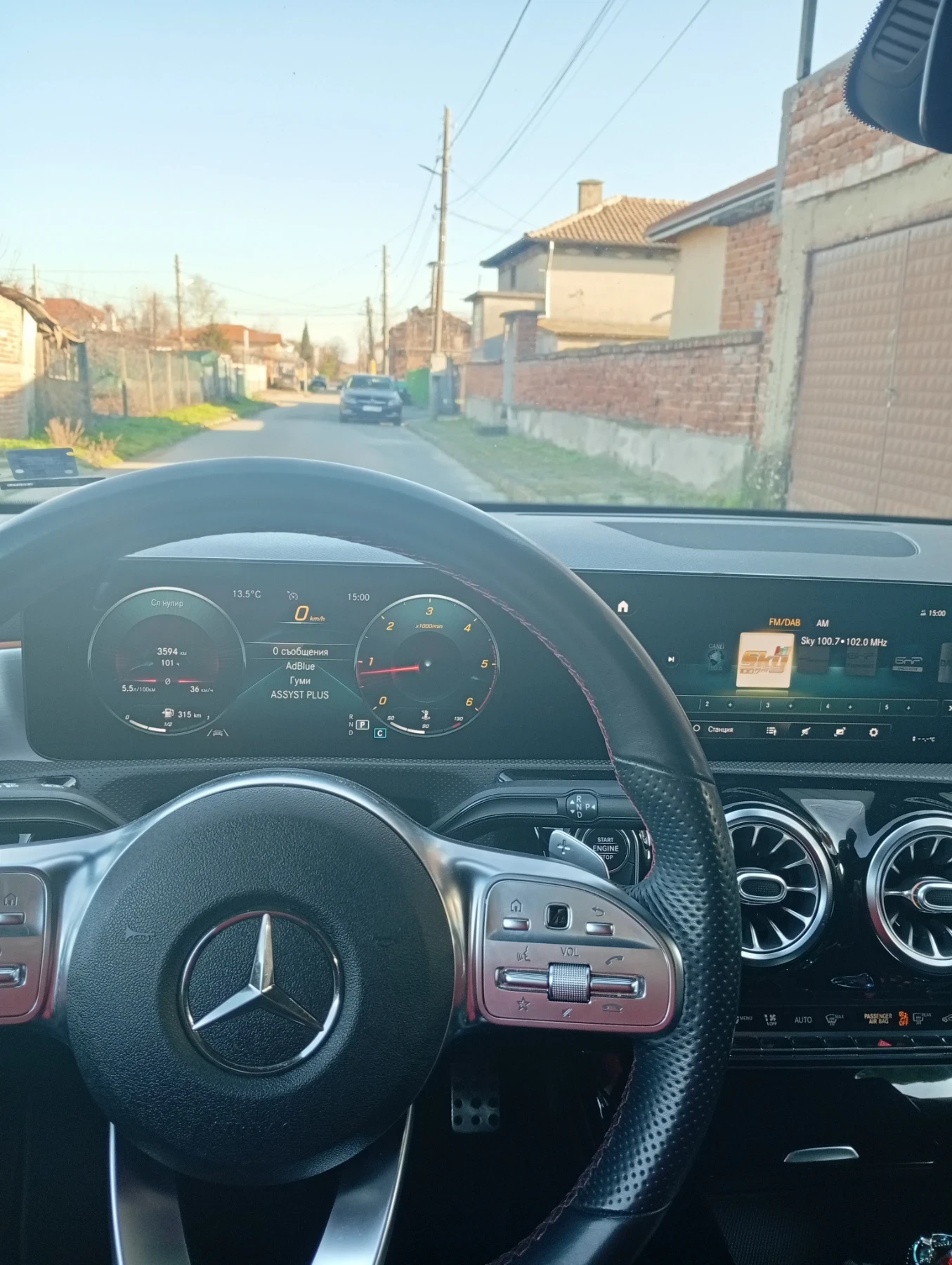Mercedes-Benz CLA 200  - изображение 6