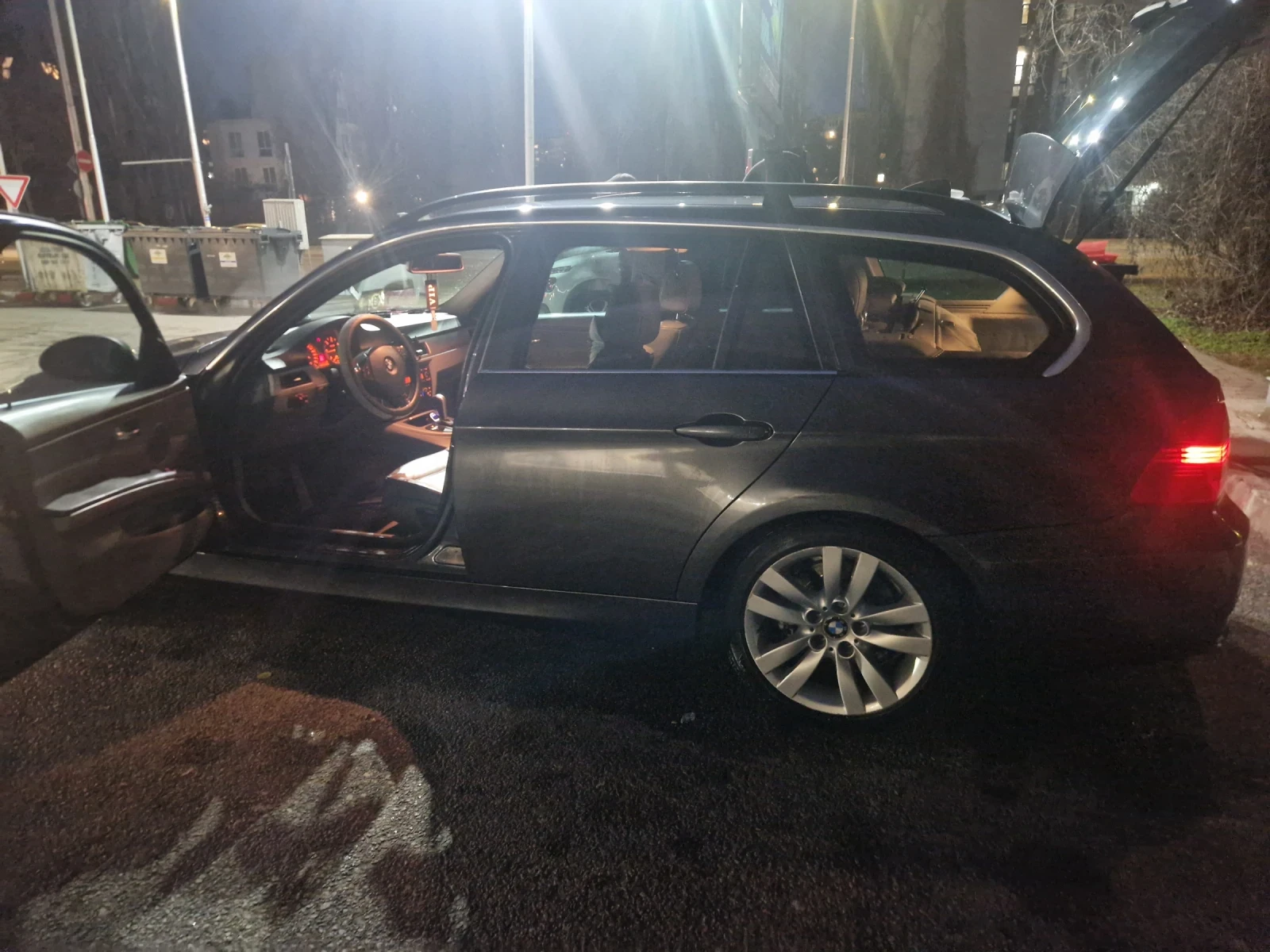 BMW 320  - изображение 8