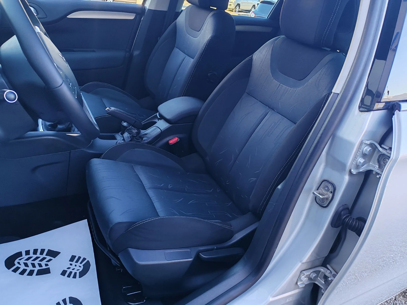 Citroen C4 1.6HDi - изображение 7