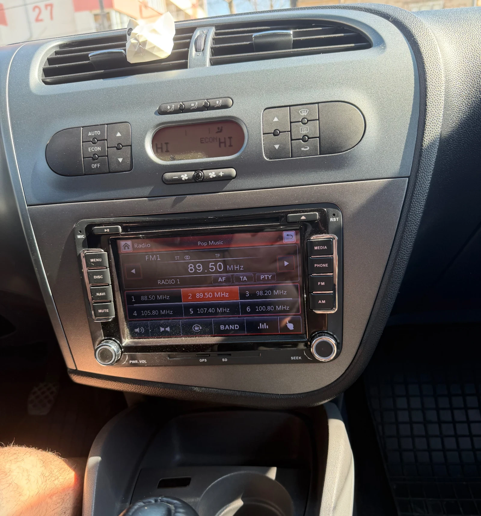 Seat Leon BKD , снимка 11 - Автомобили и джипове - 53846296