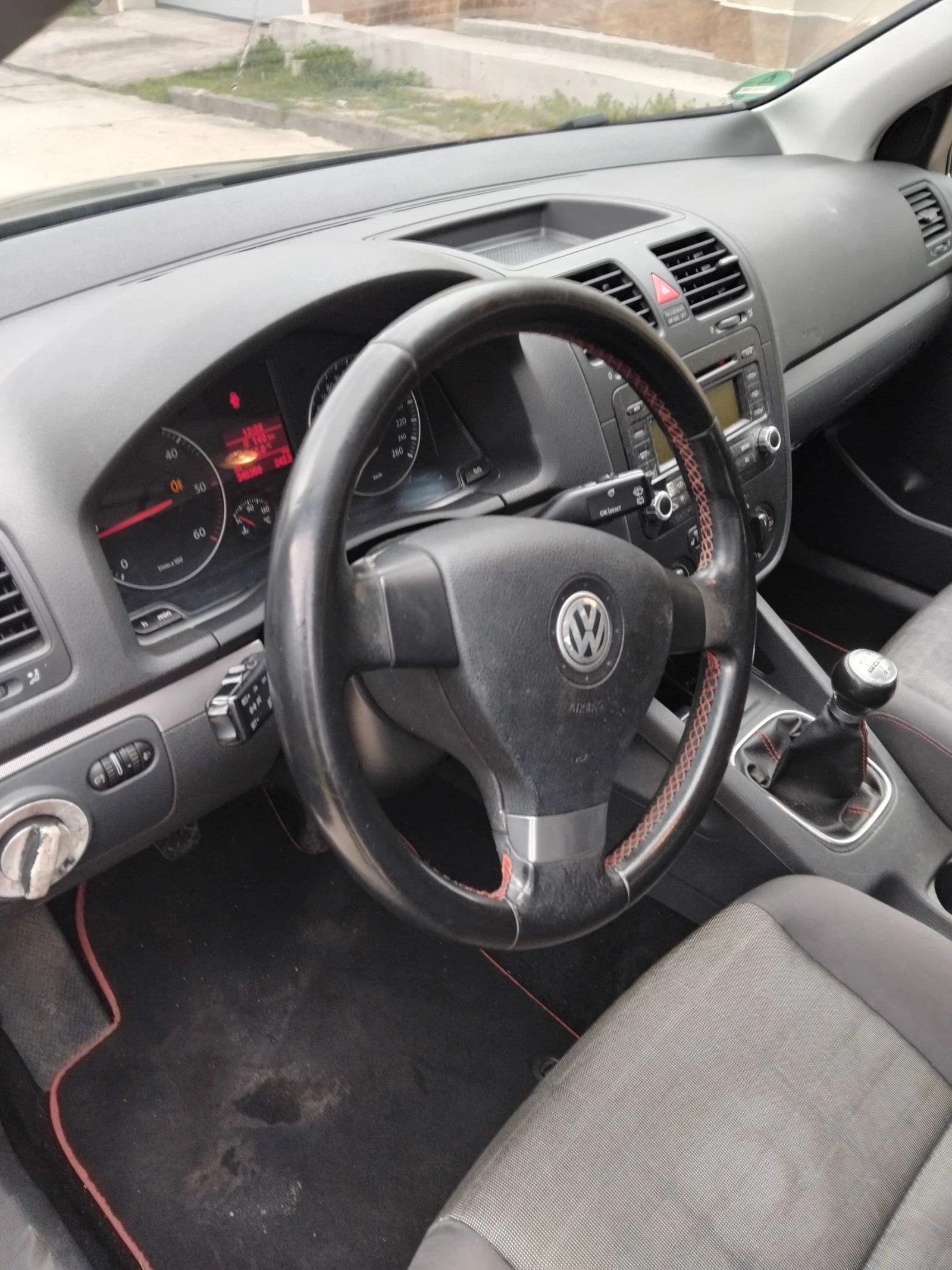 VW Golf, снимка 6 - Автомобили и джипове - 54396112