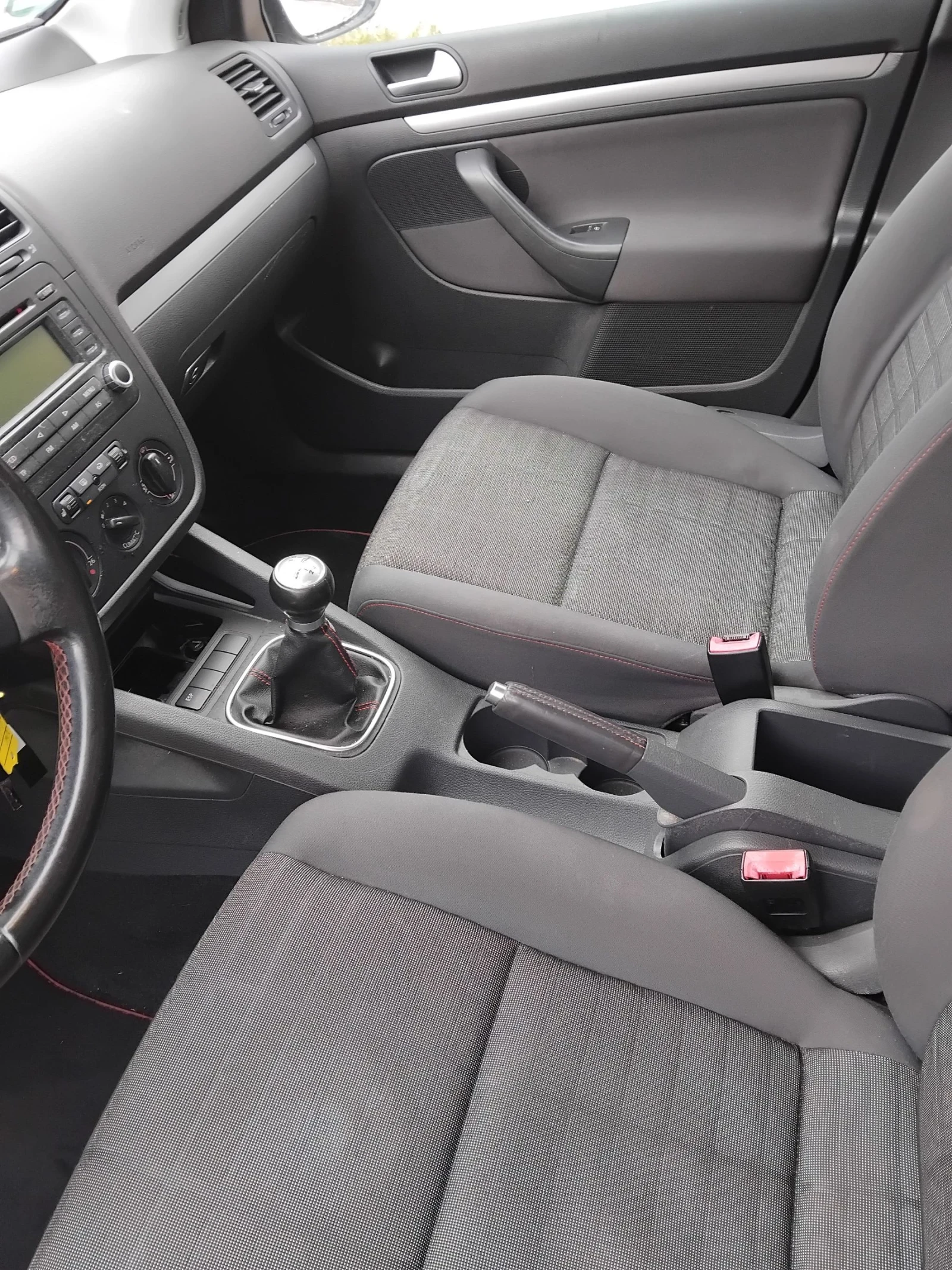 VW Golf, снимка 5 - Автомобили и джипове - 54396112