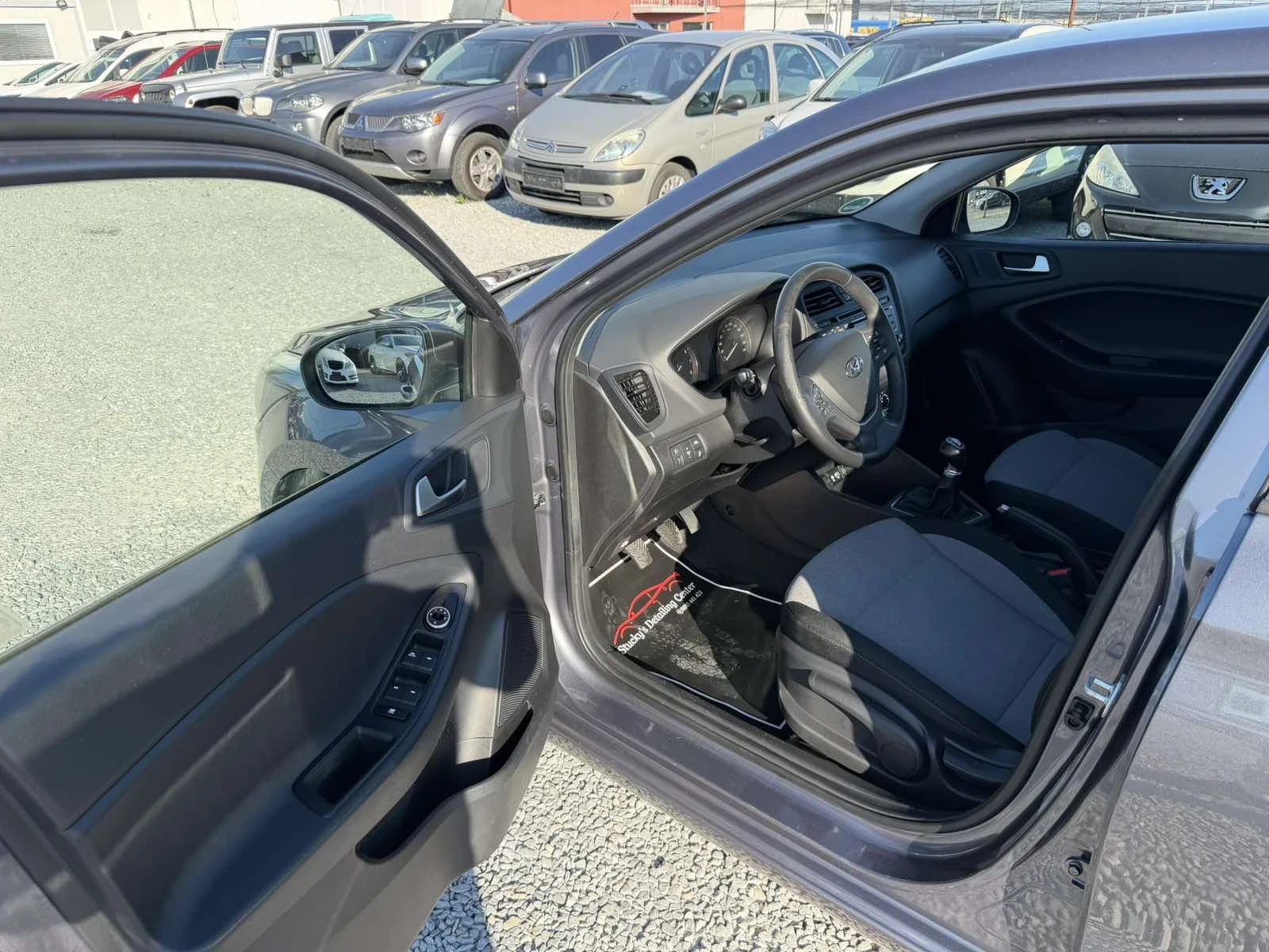 Hyundai I20 1.3 | Mobile.bg � ����������� 12