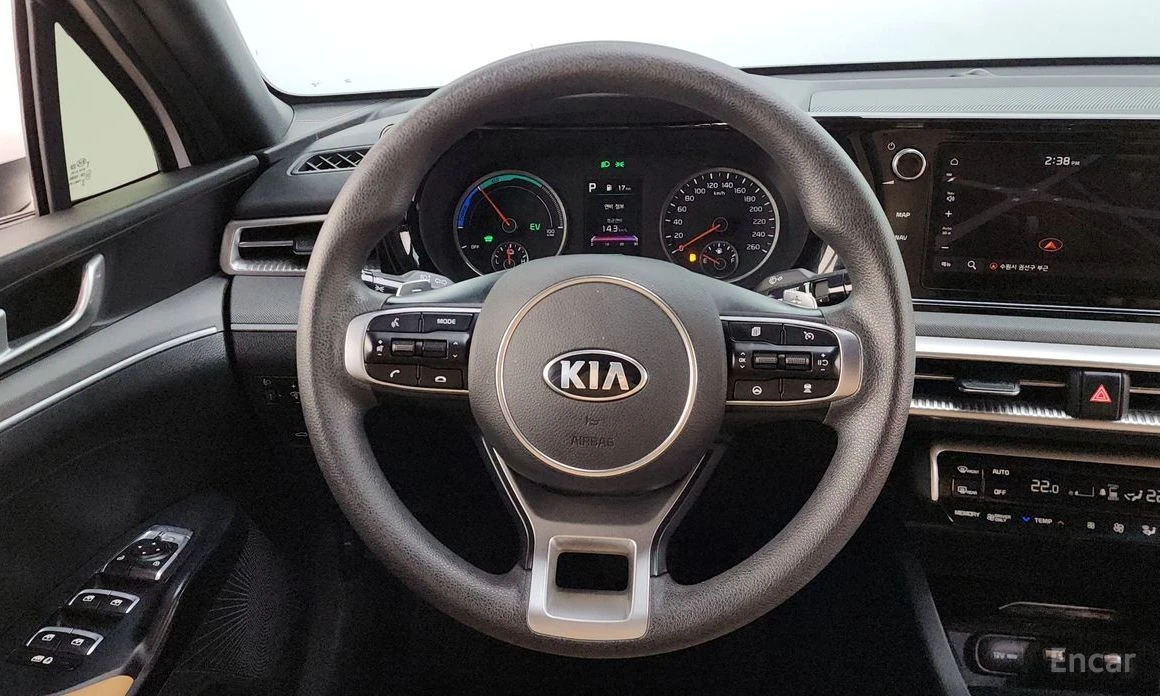 Kia K5, снимка 13 - Автомобили и джипове - 54481513