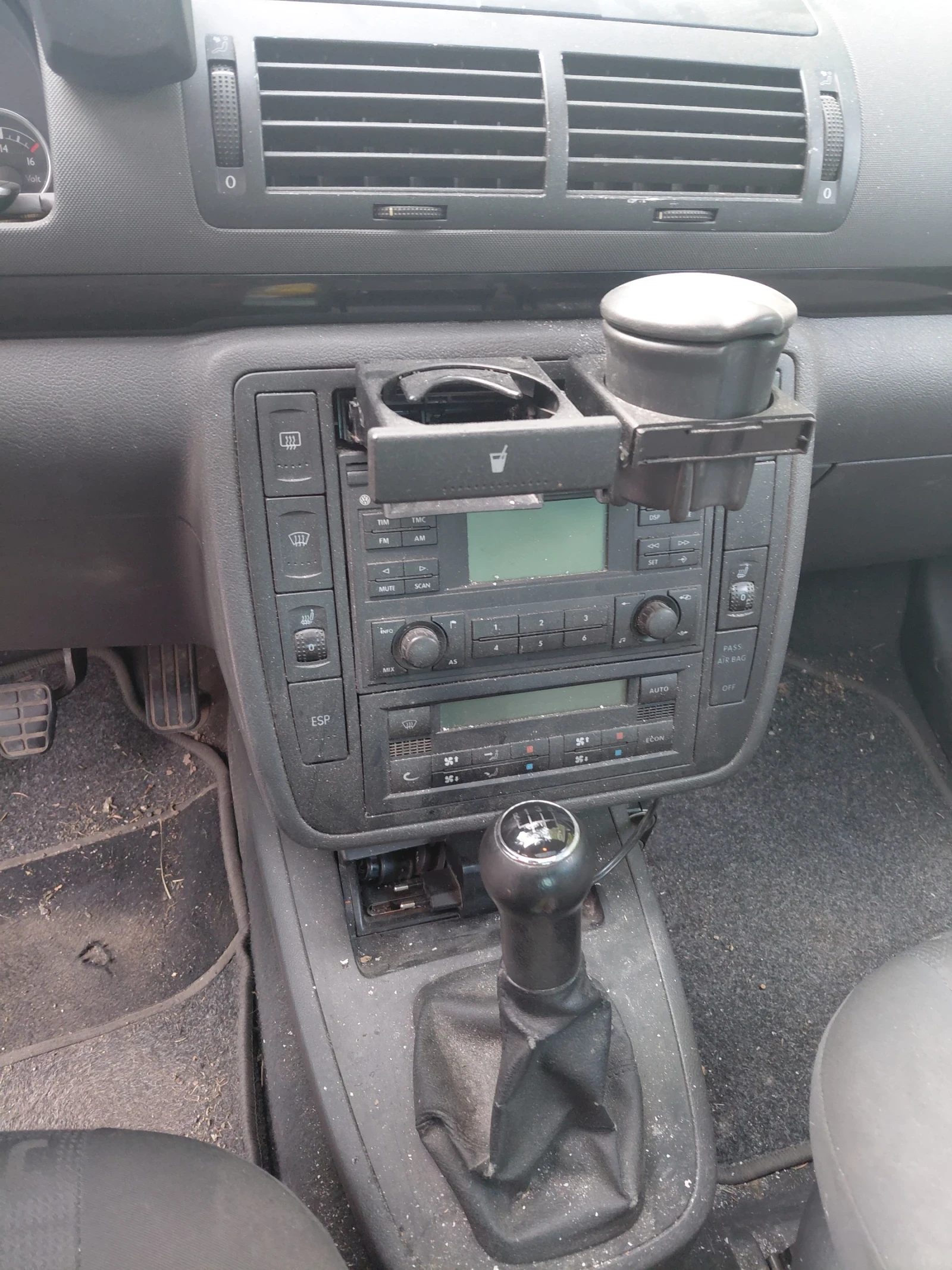 VW Sharan, снимка 3 - Автомобили и джипове - 54965337