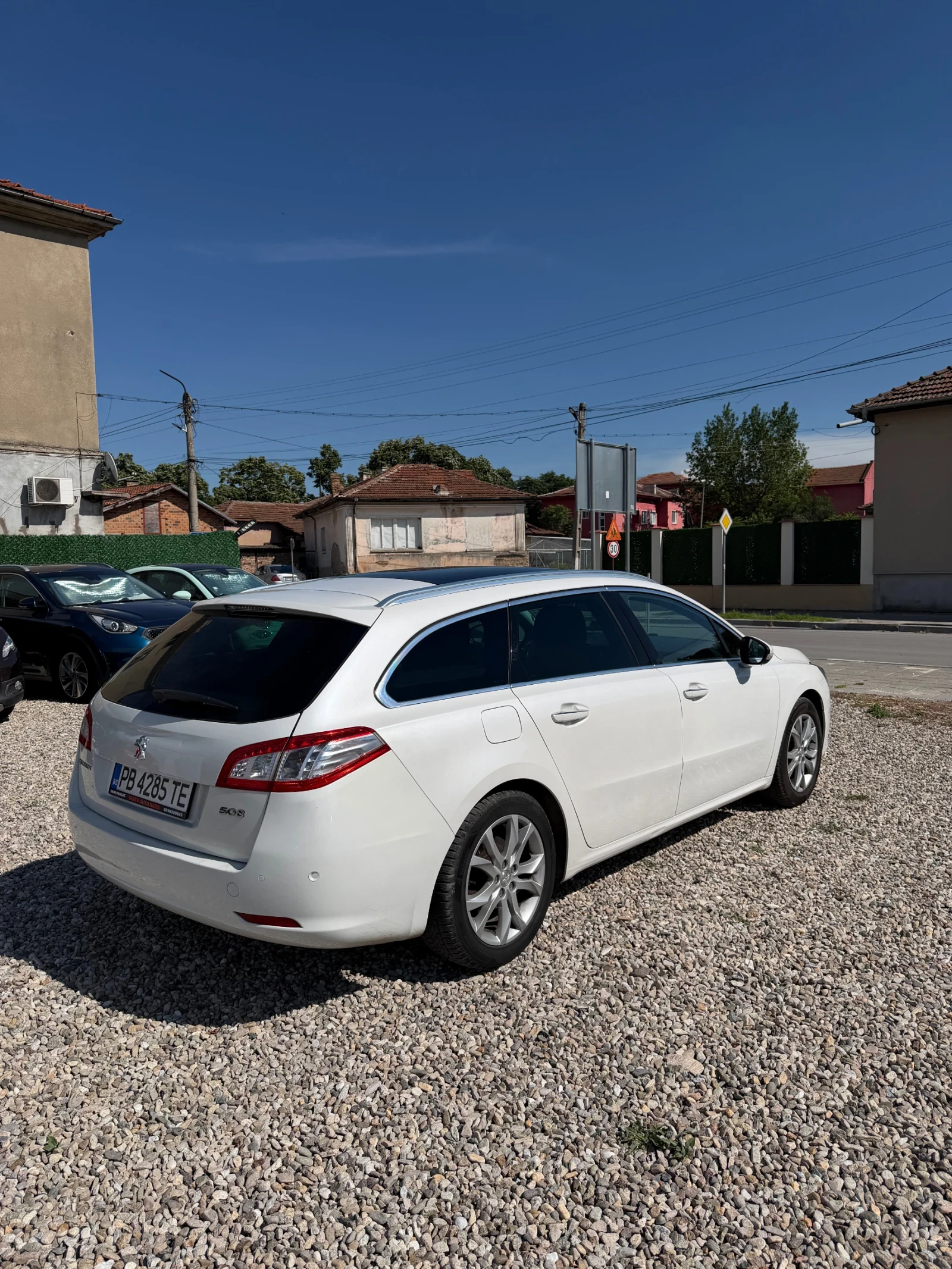 Peugeot 508 Allure / Панорама / Carplay, снимка 3 - Автомобили и джипове - 54898328