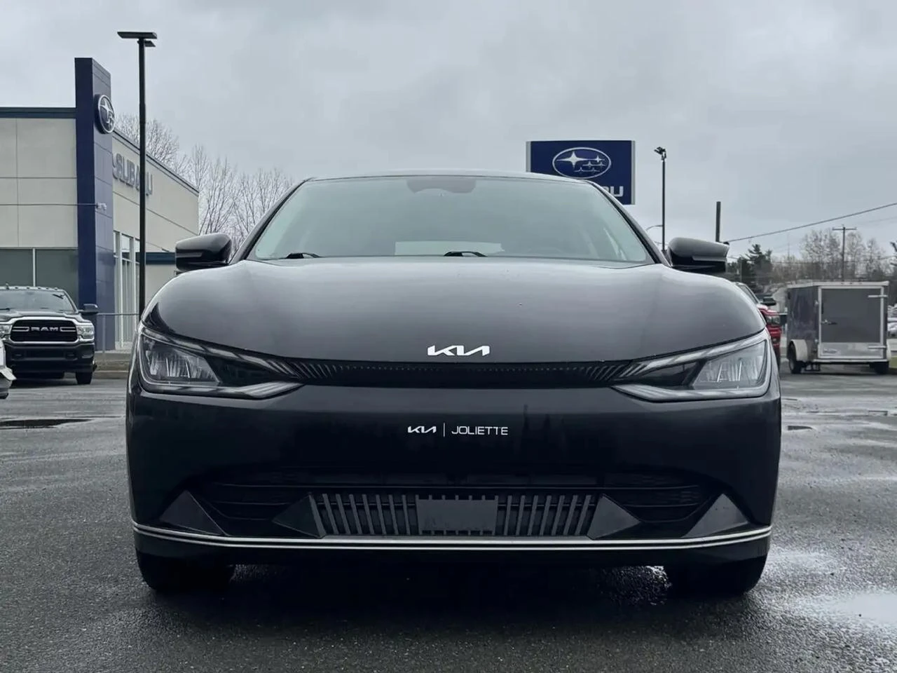 Kia EV6 Long Range* Distronic* Carplay* Подгреви* , снимка 2 - Автомобили и джипове - 54957477