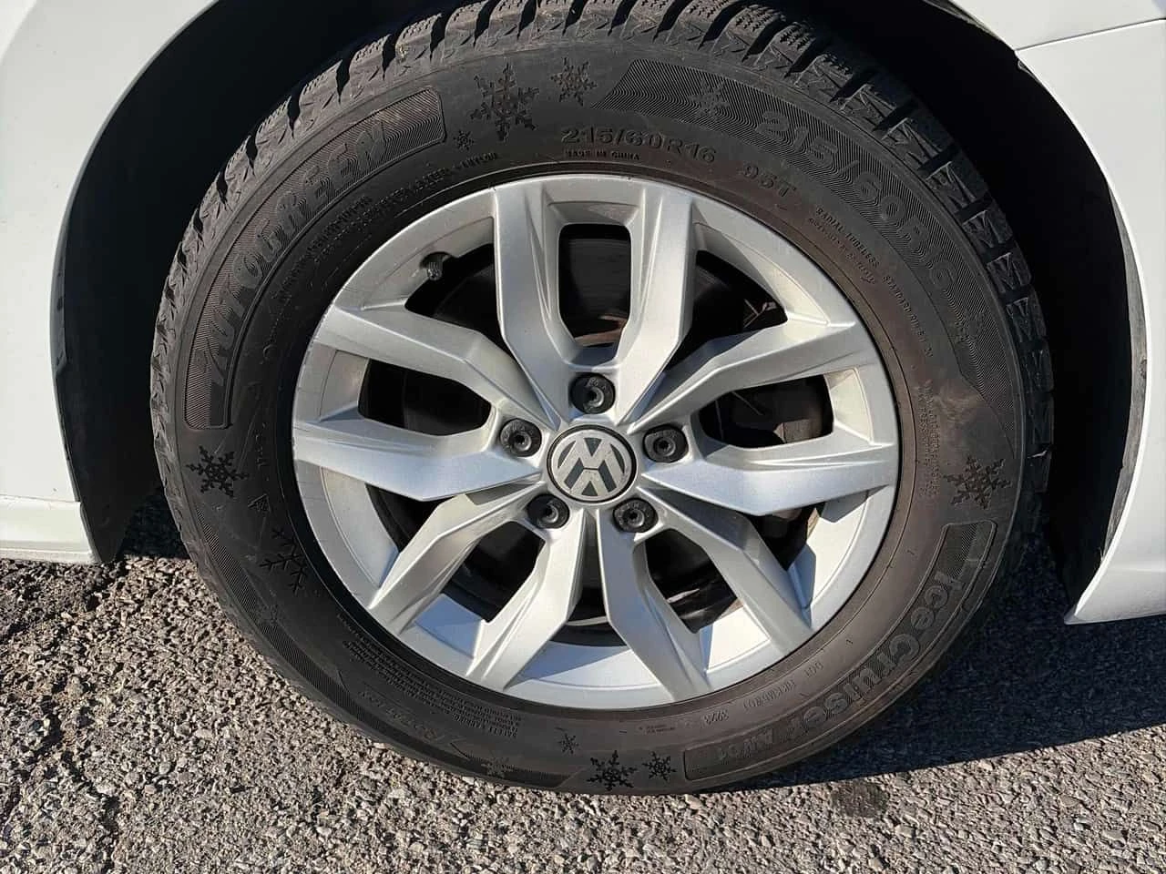 VW Passat * Comfortline * CARFAX * ОПЦИЯ ЗА ФИНАНСИРАНЕ, снимка 7 - Автомобили и джипове - 54987791