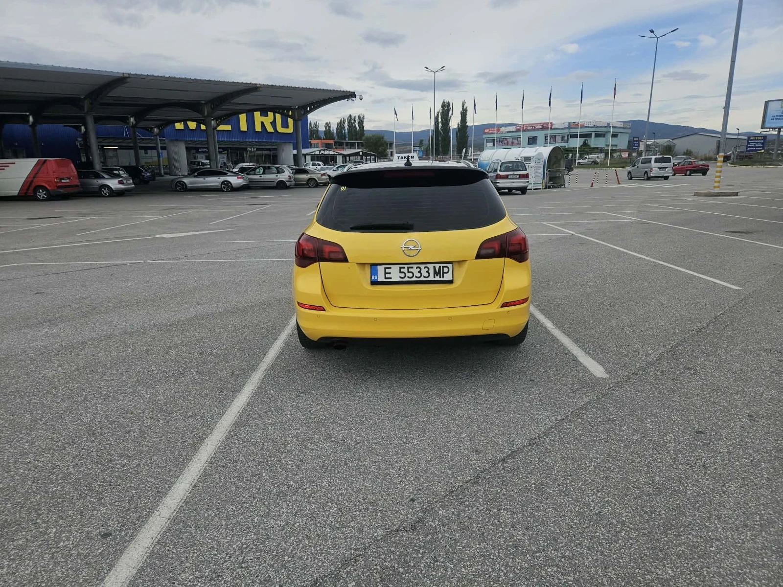 Opel Astra 1.6 turbo , снимка 3 - Автомобили и джипове - 55072852