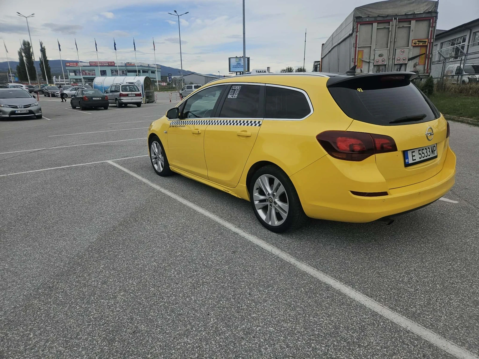 Opel Astra 1.6 turbo , снимка 2 - Автомобили и джипове - 55072852