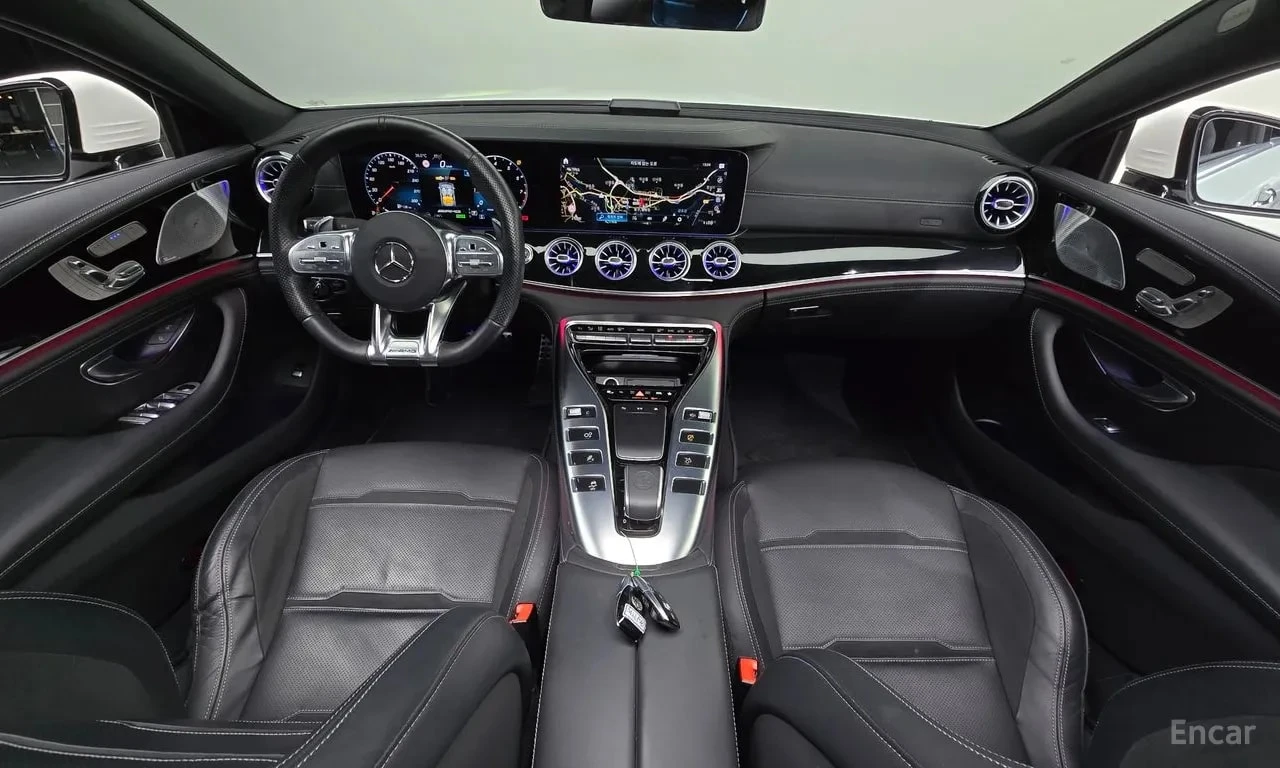 Mercedes-Benz AMG GT 4Door 43 4MATIC+ /ХЕДЪП/ДИСТР/ОБДУХ/ПОДГРЕВ/ПАНО/, снимка 7 - Автомобили и джипове - 55951395
