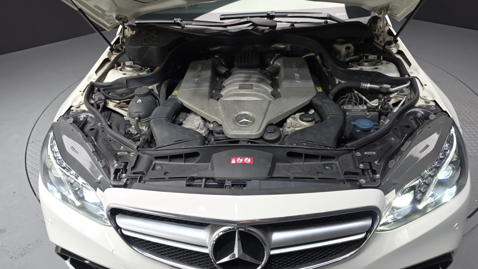 Mercedes-Benz E 63 AMG ЕЛ. БАГАЖНИК* ЛЮК* КРАЙНА ЦЕНА, снимка 6 - Автомобили и джипове - 55982610