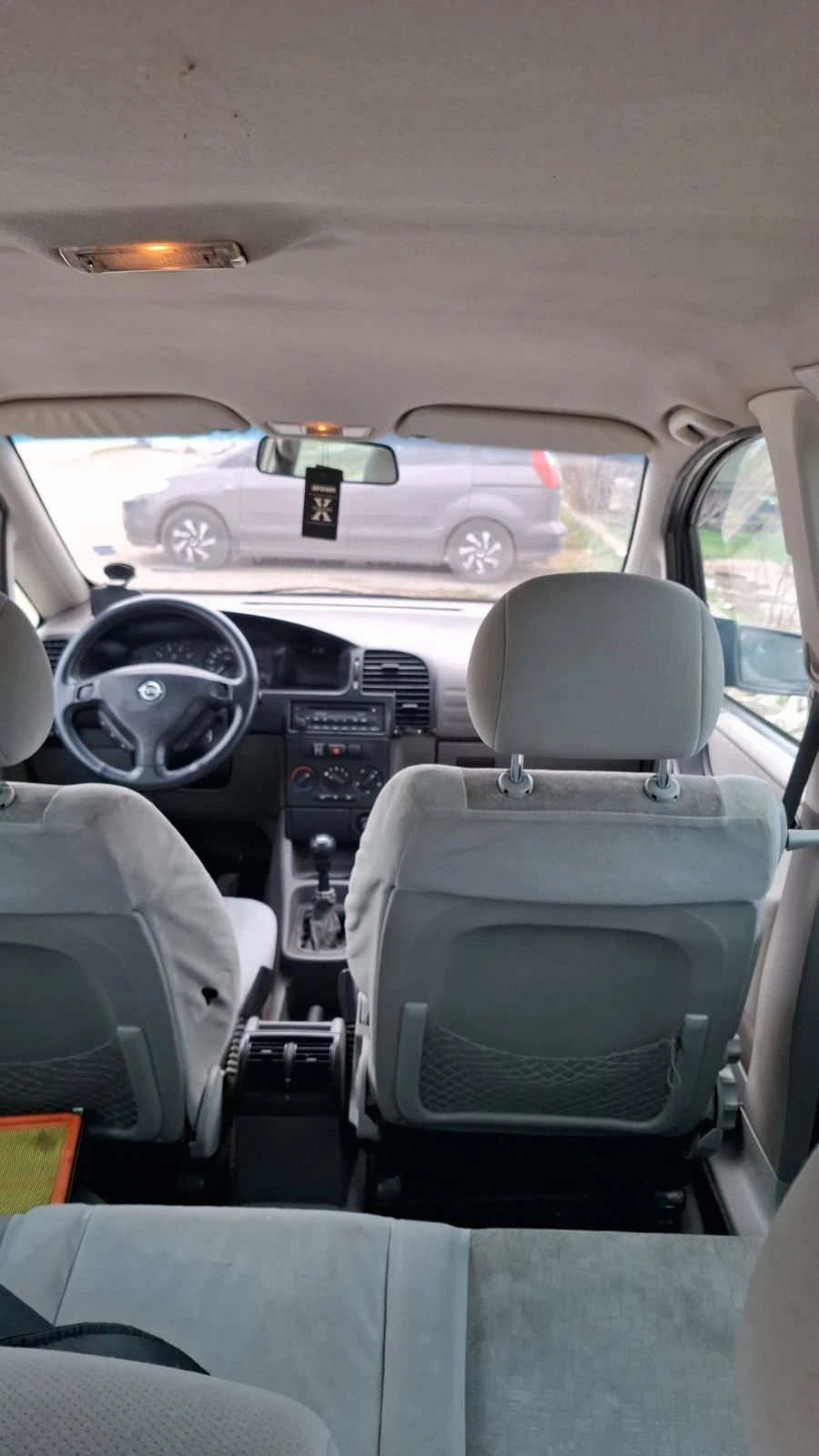 Opel Zafira Бензин/газ, снимка 12 - Автомобили и джипове - 56107041