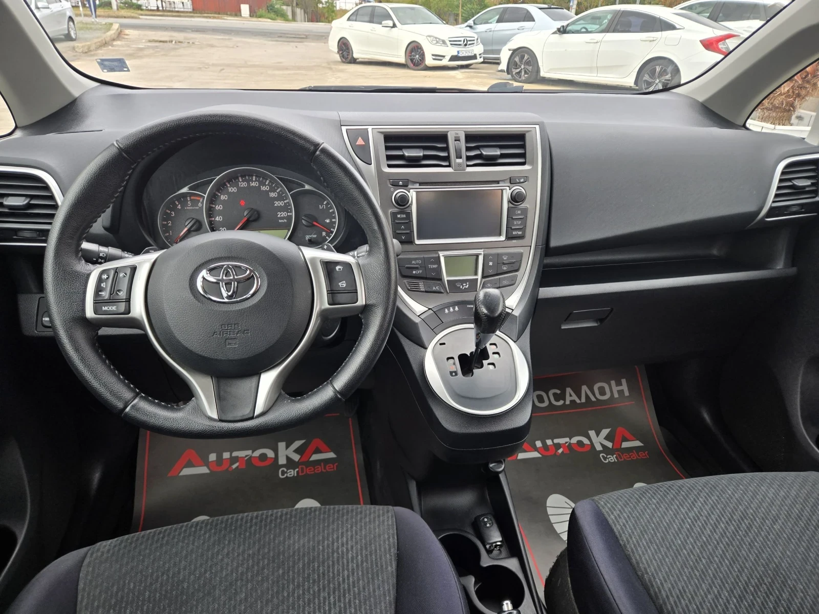 Toyota Verso S 1.4D4d-90��= �������= ����= KEYLESS= CAM= FULL | Mobile.bg � ����������� 11