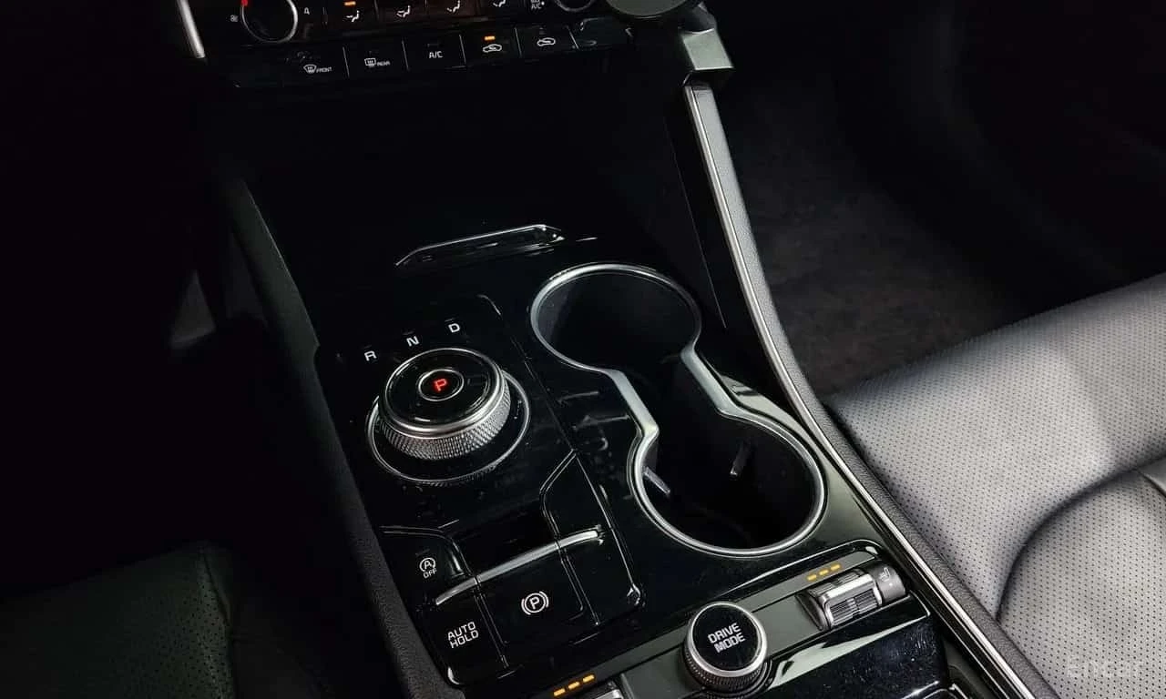 Kia K5 * 2.0 * , снимка 9 - Автомобили и джипове - 56597321
