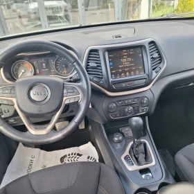 Jeep Cherokee 2.24х4, снимка 11