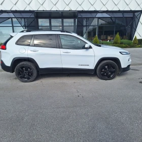 Jeep Cherokee 2.24х4, снимка 6