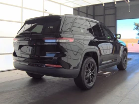 Jeep Grand cherokee Altitude - 54000 лв. / 27609.76 € - 77070802 5