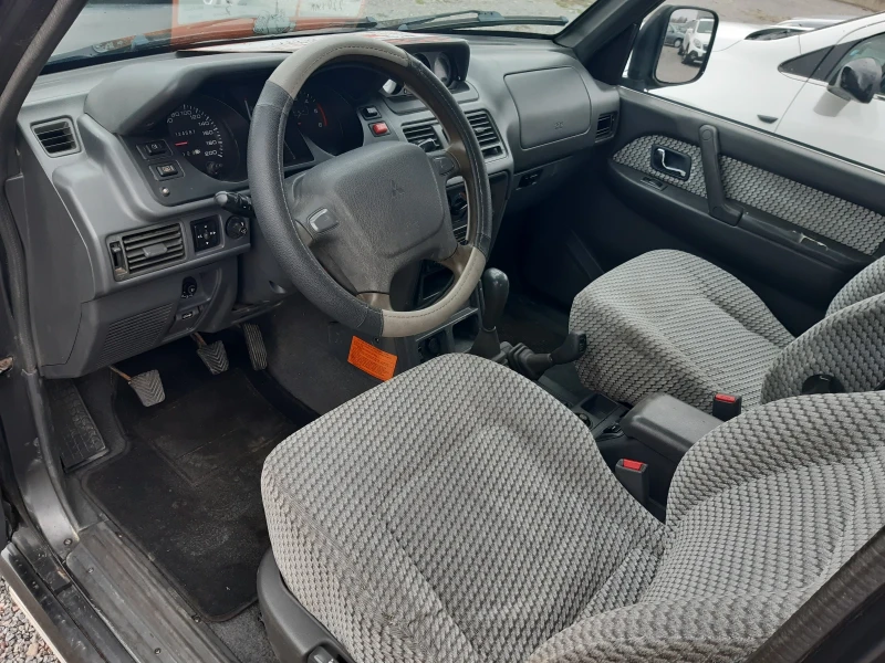 Mitsubishi Pajero ИТАЛИЯ , снимка 7 - Автомобили и джипове - 49173089